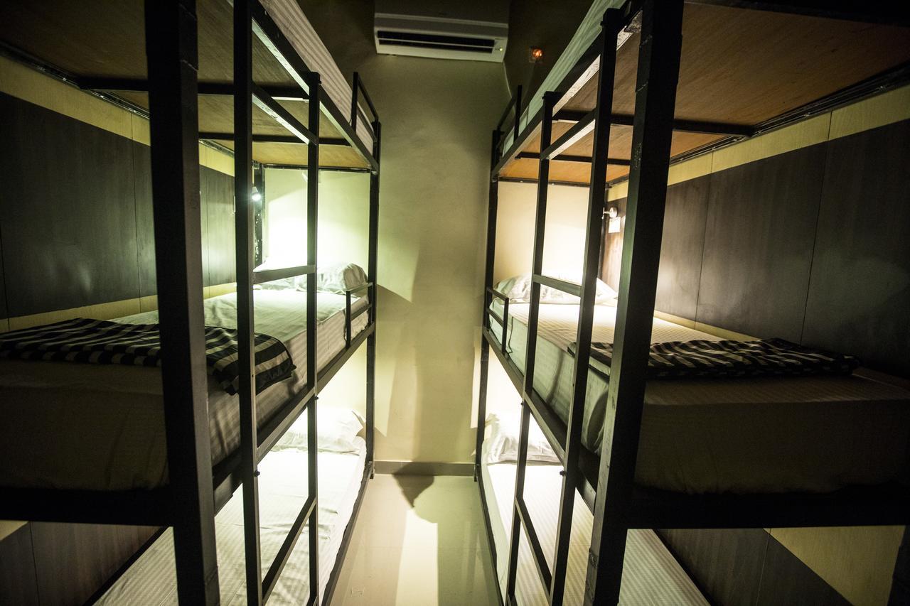 Хостел Backpackers Park Колката Екстер'єр фото